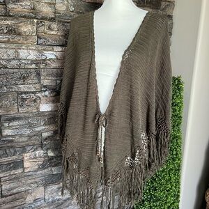 SOLD‼️‼️Ralph Lauren Brown Knit Poncho